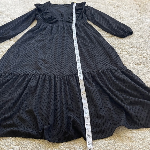 Zara Black Textured Midi Dress Size Medium - Picture 11 of 13